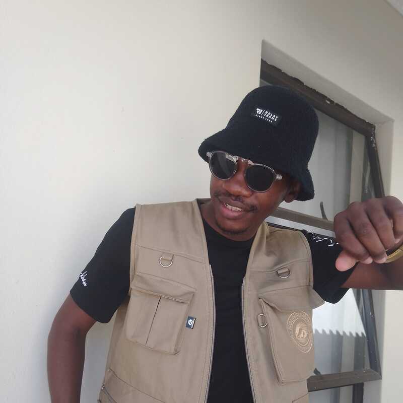 Ngungumbane Outdoor Wear